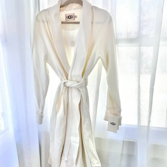 NWTUGG Karoline Fleece Wrap Robe Cream Size M